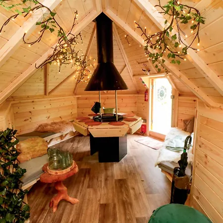 Lawnswood * Scarborough