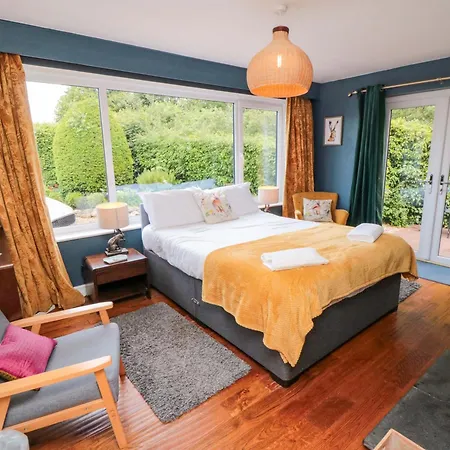Lawnswood Vakantiehuis *